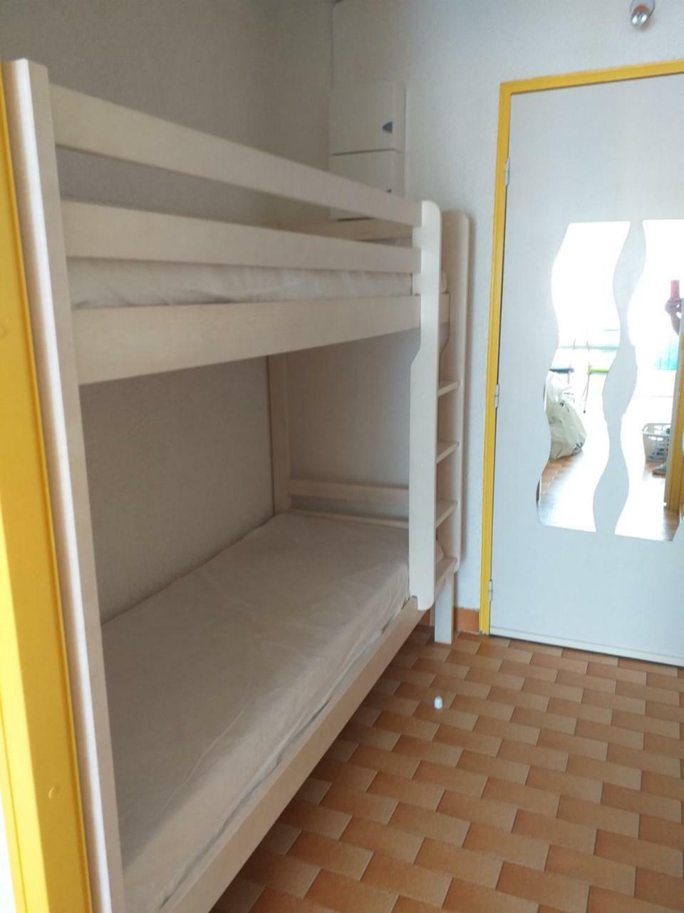Studio De 25M2 Tout Equipe A 250M Du Bord De Mer La Grande Motte Bagian luar foto